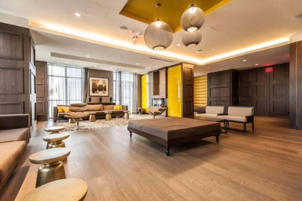 Metropolis Loft - Cn Tower Διαμέρισμα Τορόντο Εξωτερικό φωτογραφία