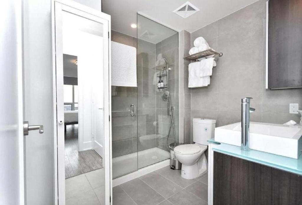 Metropolis Loft - Cn Tower Διαμέρισμα Τορόντο Εξωτερικό φωτογραφία